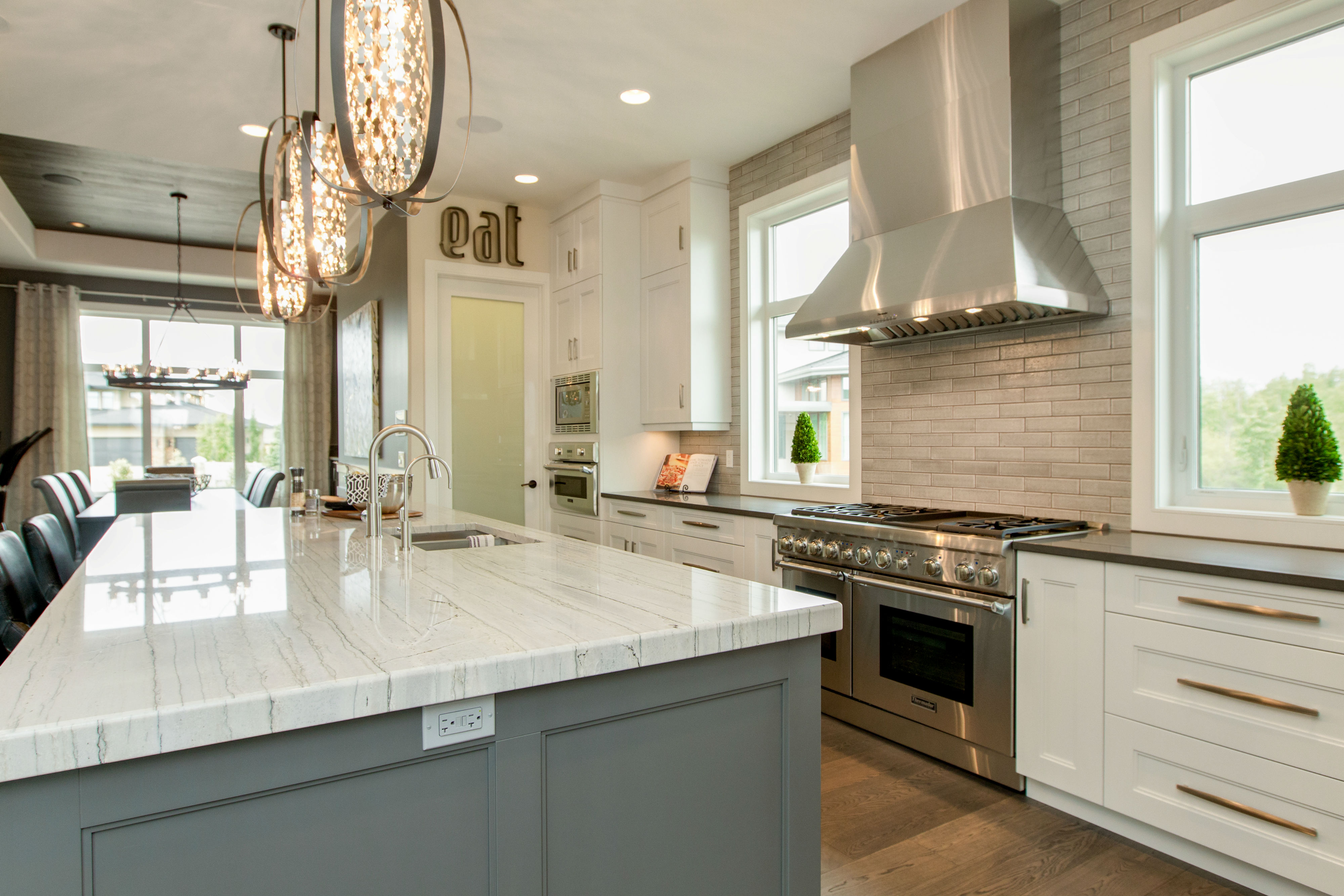 luxury custom plumbing and appliances